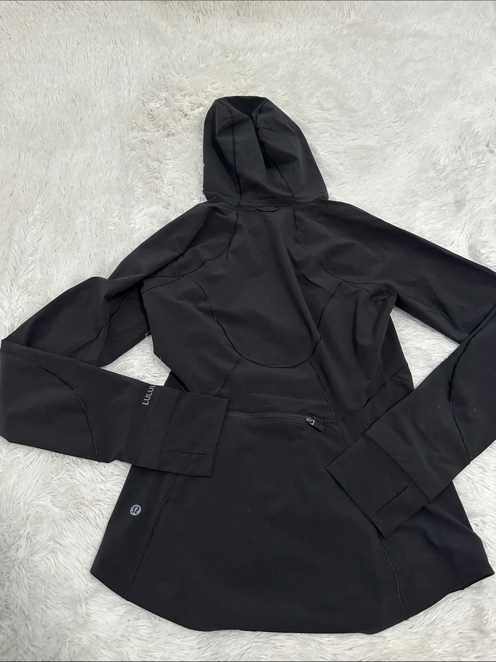 ❤️ Lululemon Mist Over Windbreaker